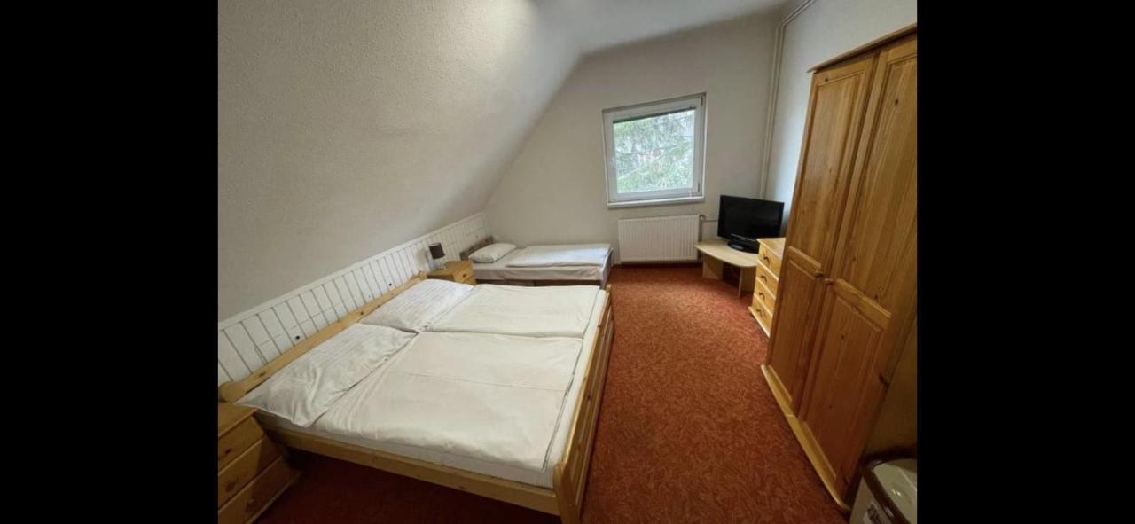 Gabor Aron Apartment Hajdúszoboszló Exterior foto